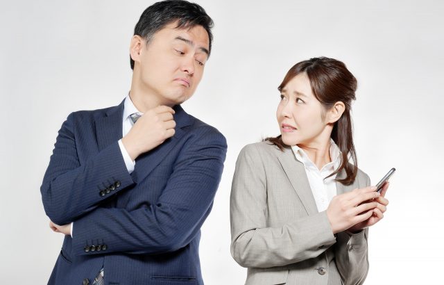 マイクロマネジメントとは？対策や効果的なマネジメント方法も紹介