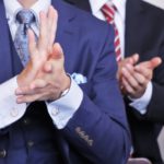 締め会はいったい何をする会？幹事の挨拶や盛り上がる企画ネタも紹介！