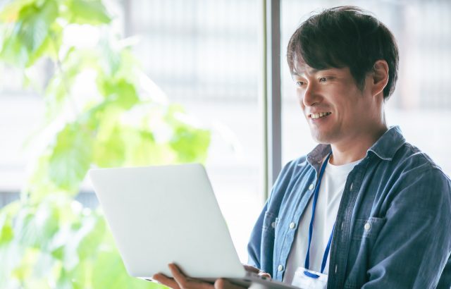 テレワーク環境に必要なものは？アイテムから場所までおすすめを紹介