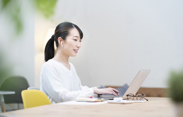 リモートワーク・テレワーク用の部屋で生産性をアップ！作り方は？