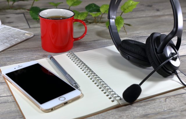 テレカンとは何？メリット・デメリットとZoom会議との違いも！