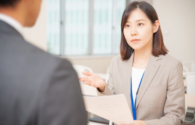 【事例紹介】ジョブ型雇用とは？メンバーシップ型雇用との違いやメリット・デメリットを解説