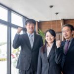 ティール組織を徹底解説！メリット・デメリットから具体的な事例まで