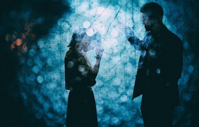 パワハラとモラハラの違いは？職場で起こった時の対処法も解説！