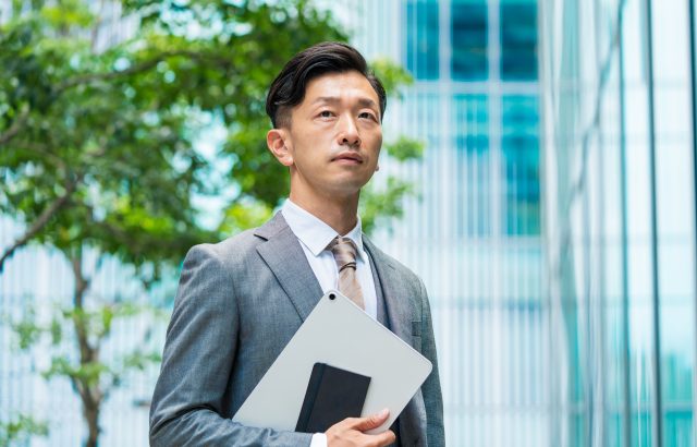 キャリアサバイバルとは？メリットやキャリアアンカーとの違いも！