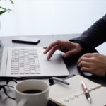 在宅勤務・テレワークの問題点や課題は？解決策や導入するメリットも